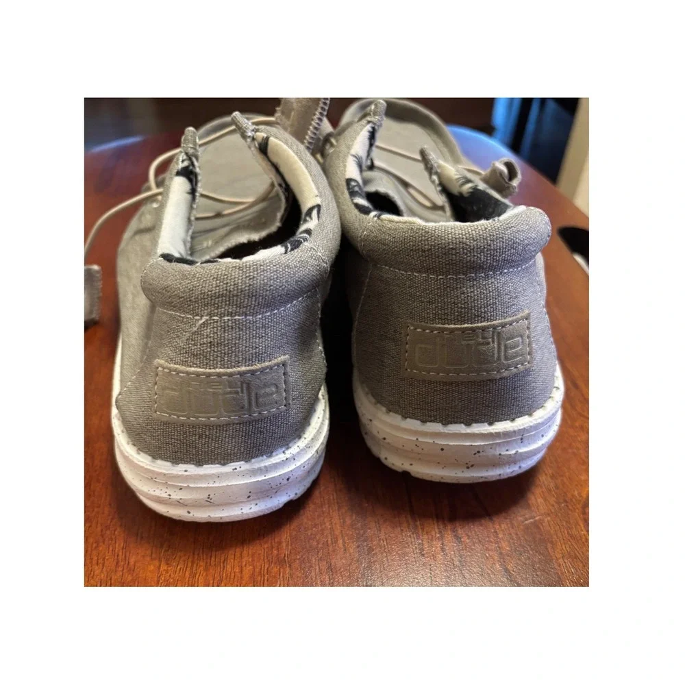 Hey Dude Wally Stretch Mens Beige Slip On Loafers Shoes Size 13 110380500 NEW